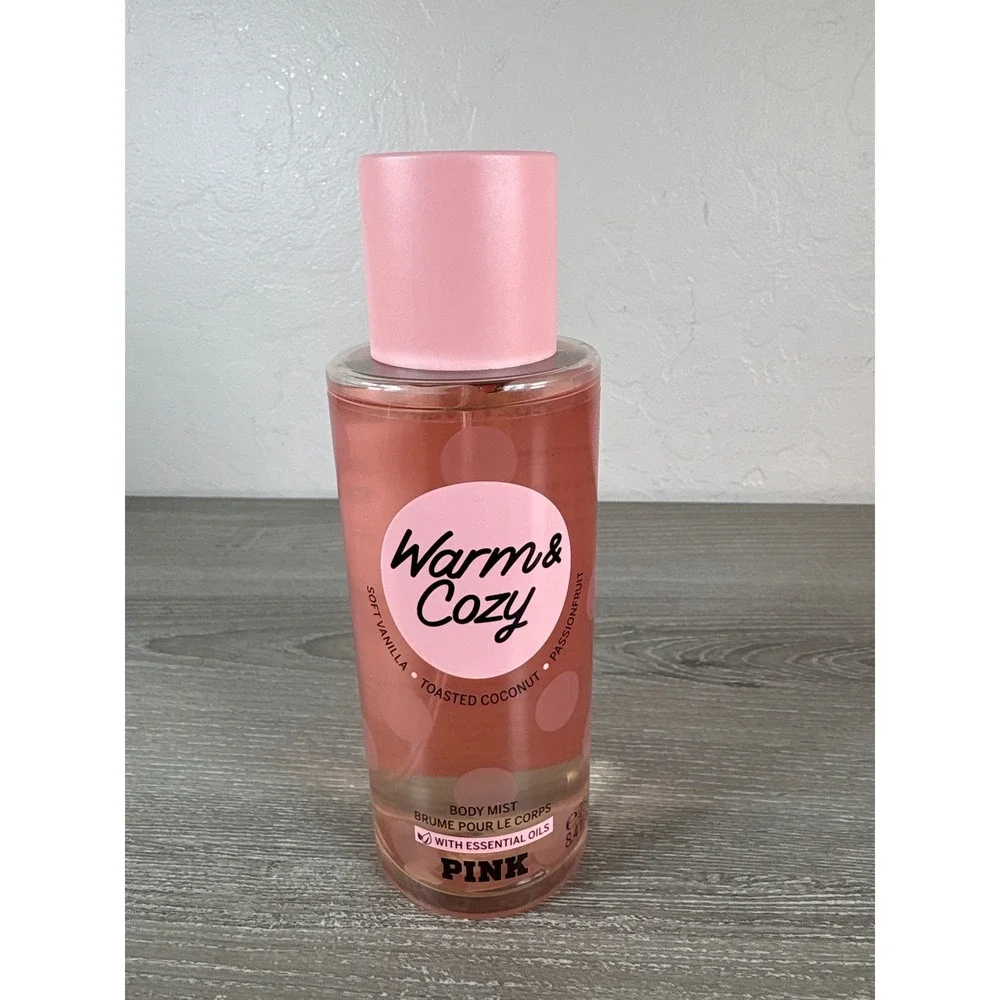 Victoria's Secret PINK Warm & Cozy Body Mist 8.4oz Vanilla Coconut Passionfruit - Picture 1 of 2